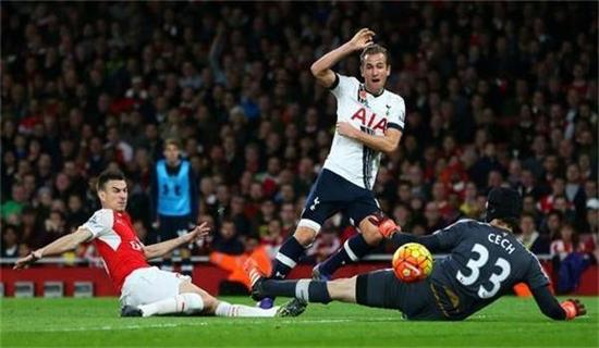 这一消息震 这一消息震